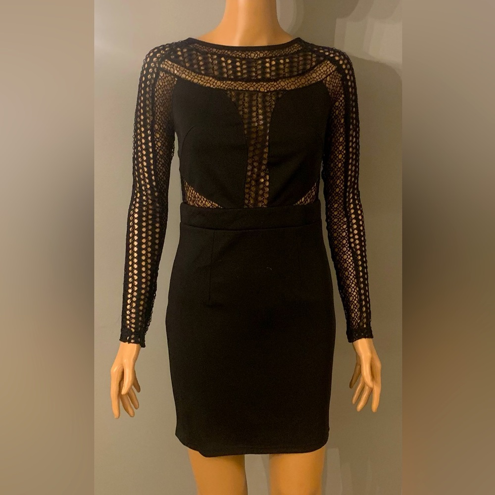 Hot Miami Styles. Size small. NWT. Black
